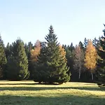 Lägenhet Imladris, U Pralesa